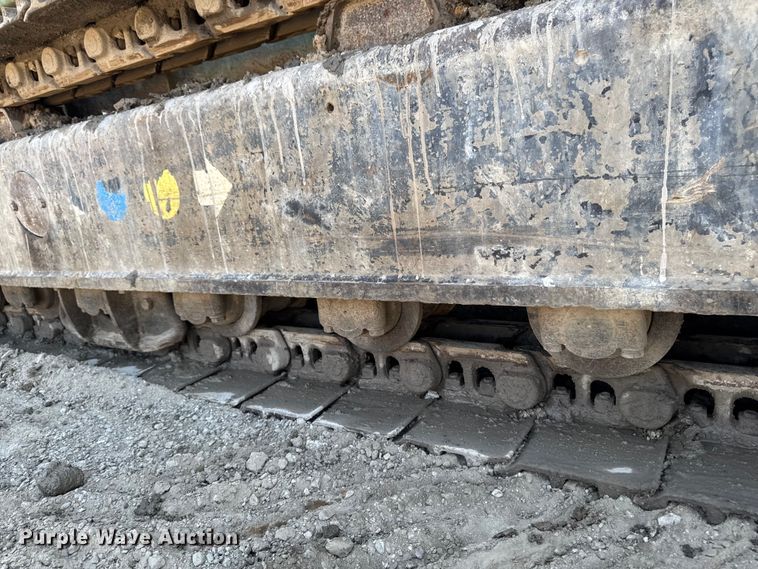 image for item FB5749 2016 McCloskey International 144R impact crusher