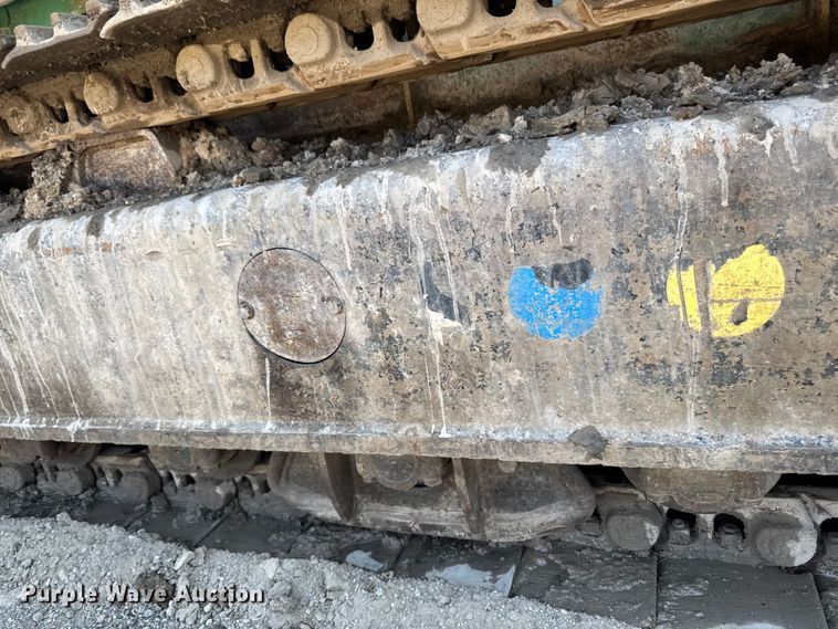 image for item FB5749 2016 McCloskey International 144R impact crusher