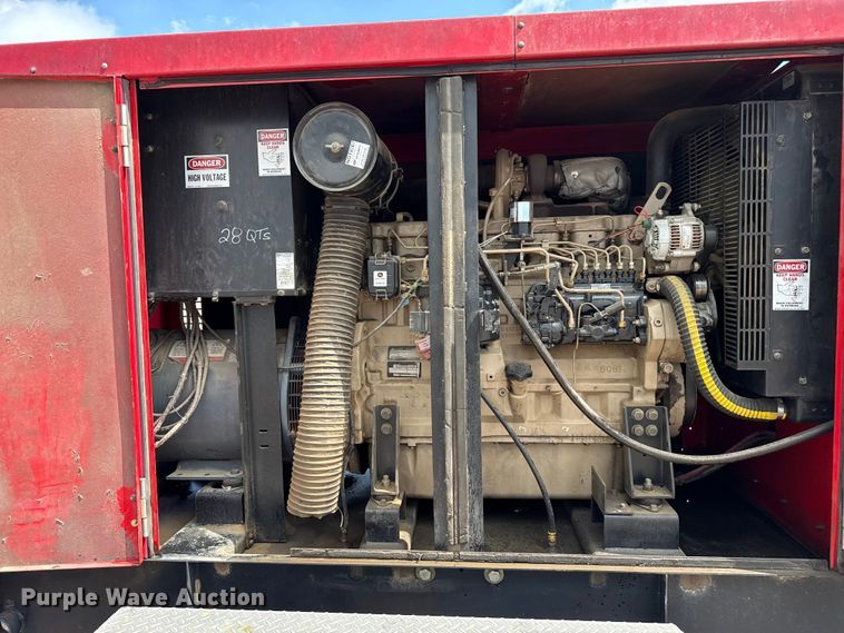 image for item FB6841 2002 Baldor TS175 generator