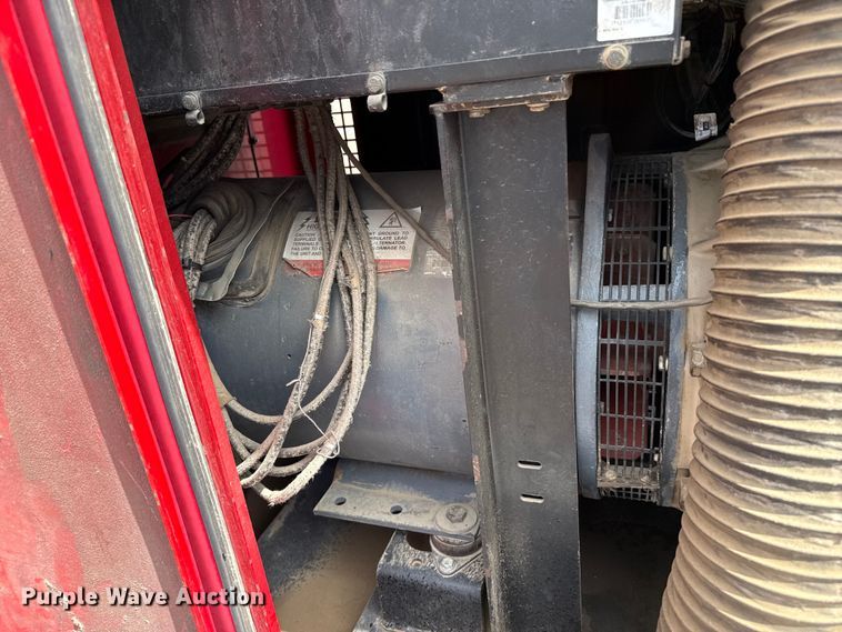 image for item FB6841 2002 Baldor TS175 generator