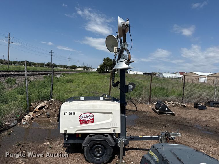 image for item FB6844 2016 Atlas Copco V4 light plant