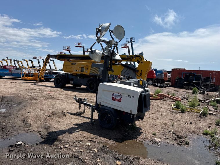 image for item FB6844 2016 Atlas Copco V4 light plant