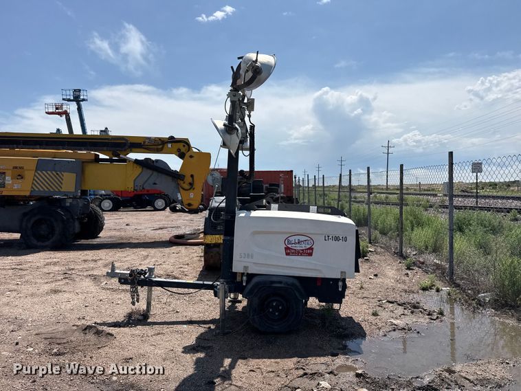 image for item FB6844 2016 Atlas Copco V4 light plant