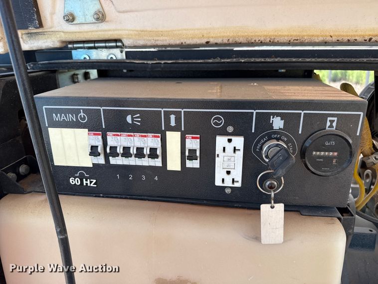 image for item FB6844 2016 Atlas Copco V4 light plant