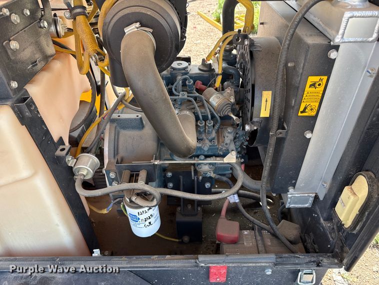 image for item FB6844 2016 Atlas Copco V4 light plant