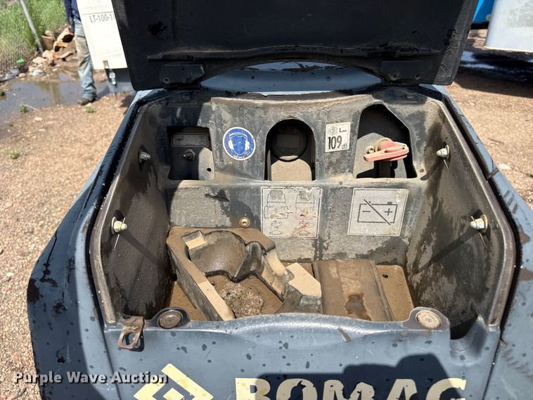 image for item FB6845 Bomag BMP 8500 