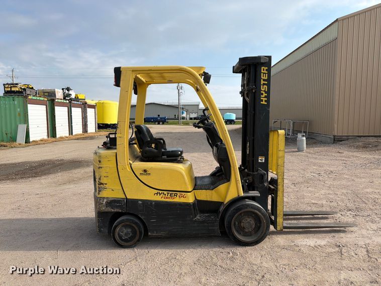 image for item FB7465 Hyster Fortis 60 S60FT forklift