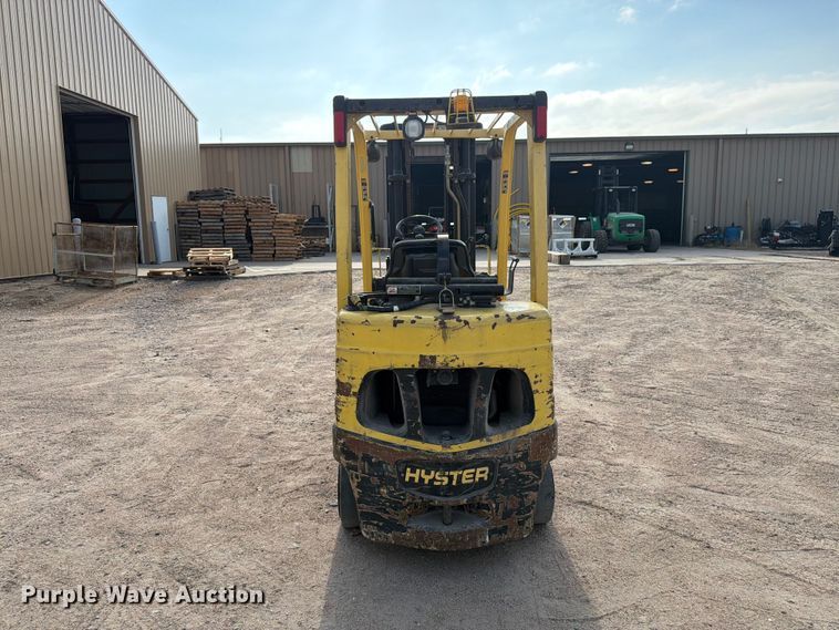 image for item FB7465 Hyster Fortis 60 S60FT forklift