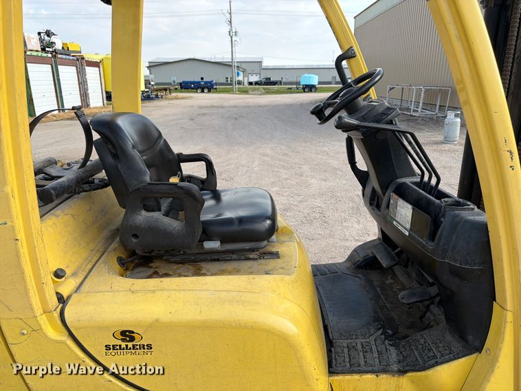 image for item FB7465 Hyster Fortis 60 S60FT forklift