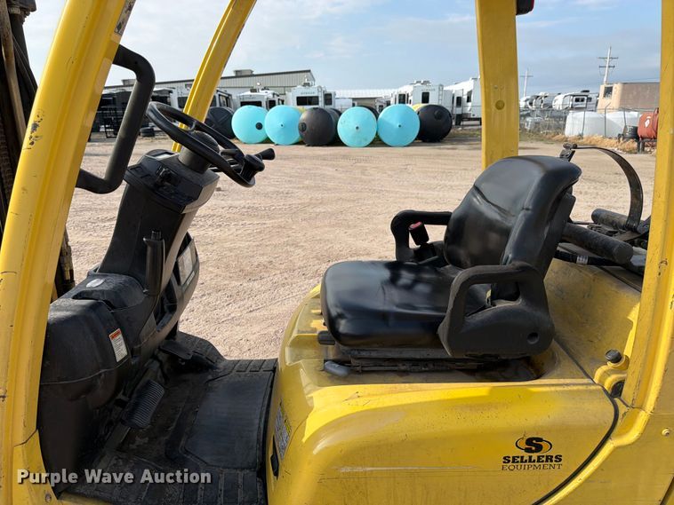 image for item FB7465 Hyster Fortis 60 S60FT forklift