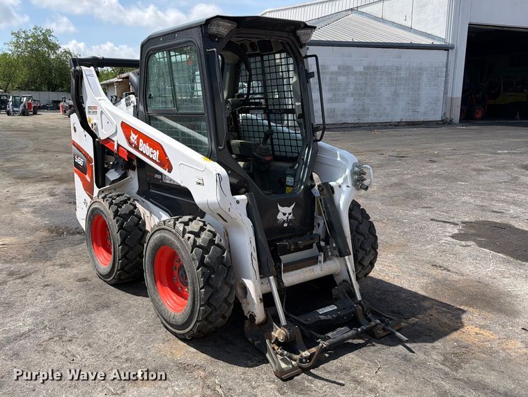 image for item FB8139 2022 Bobcat S66 skid steer loader