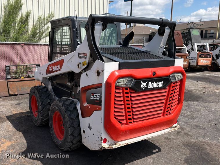 image for item FB8139 2022 Bobcat S66 skid steer loader