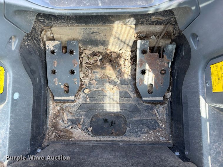image for item FB8139 2022 Bobcat S66 skid steer loader