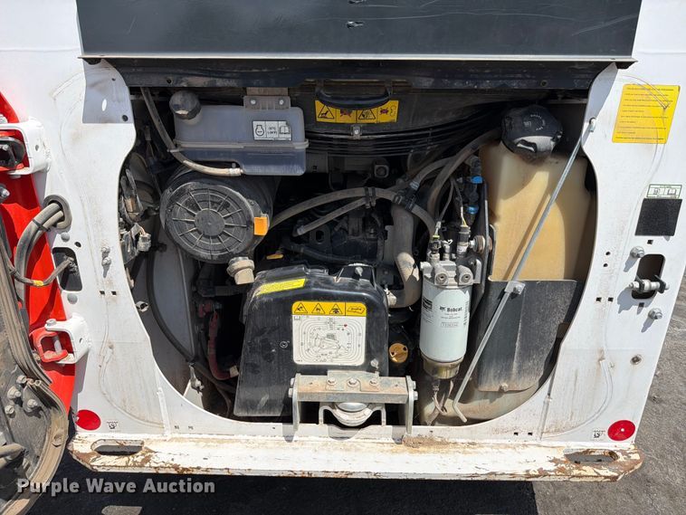image for item FB8139 2022 Bobcat S66 skid steer loader