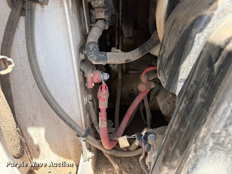 image for item FB8139 2022 Bobcat S66 skid steer loader