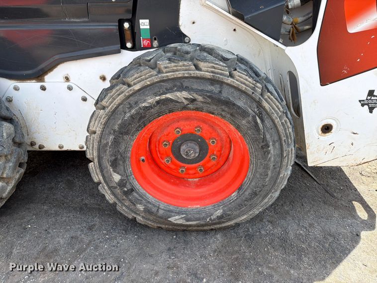 image for item FB8139 2022 Bobcat S66 skid steer loader