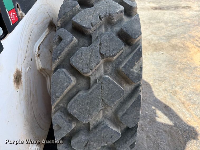 image for item FB8139 2022 Bobcat S66 skid steer loader