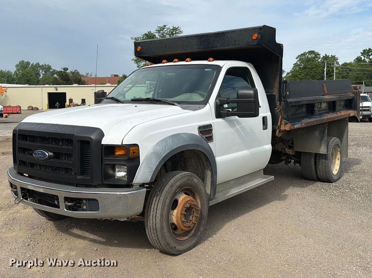 image for item FB8179 2008 Ford F550 Super Duty dump truck