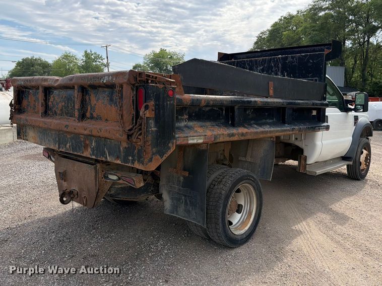 image for item FB8179 2008 Ford F550 Super Duty dump truck