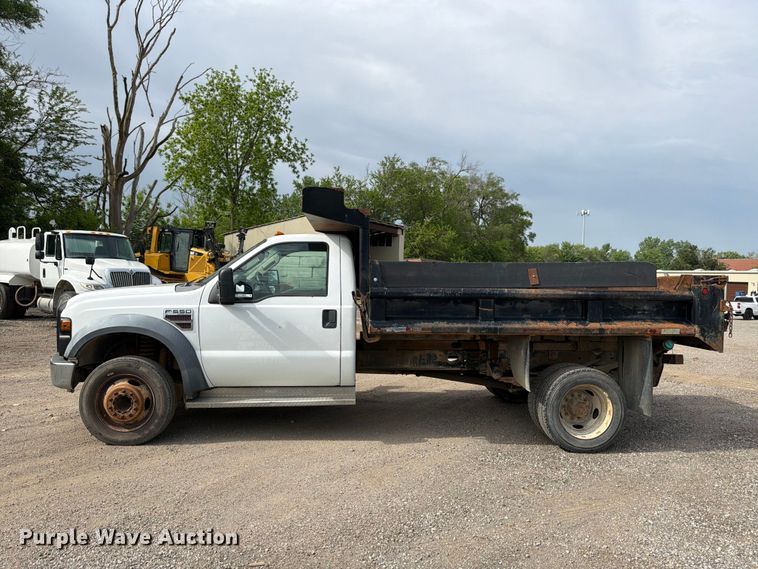 image for item FB8179 2008 Ford F550 Super Duty dump truck