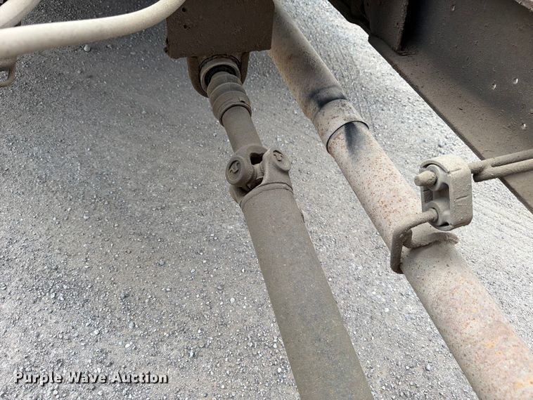 image for item FB8179 2008 Ford F550 Super Duty dump truck
