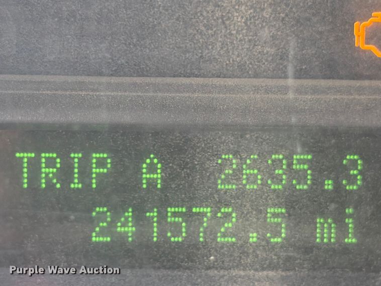 image for item FB8179 2008 Ford F550 Super Duty dump truck