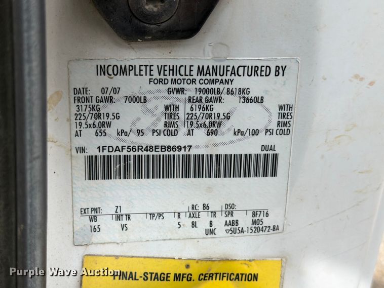 image for item FB8179 2008 Ford F550 Super Duty dump truck