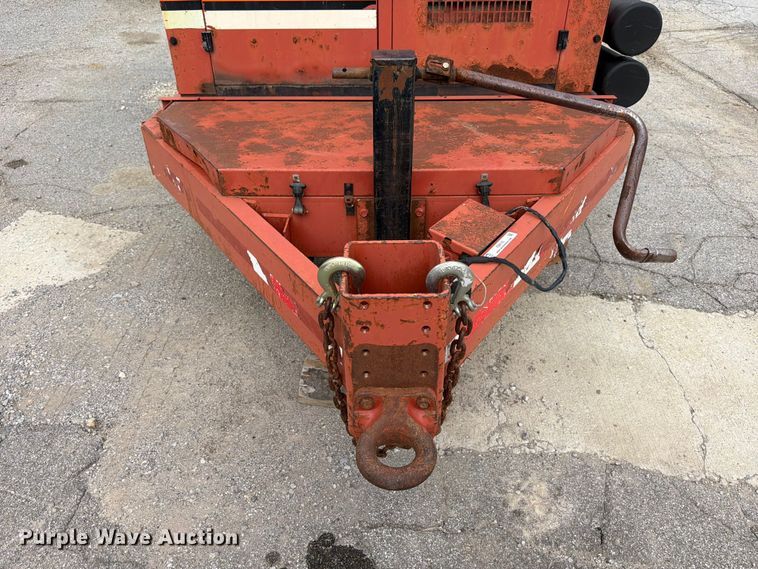 image for item FB8183 2009 Ditch Witch FX30 vacuum excavator