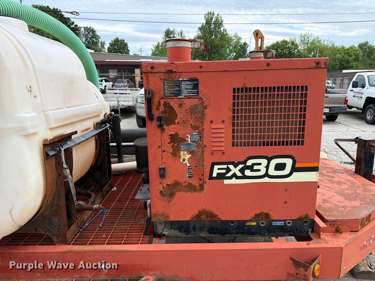 image for item FB8183 2009 Ditch Witch FX30 vacuum excavator
