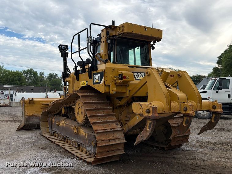 image for item FB8184 2015 Caterpillar D6T XW dozer