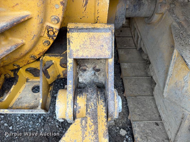 image for item FB8184 2015 Caterpillar D6T XW dozer