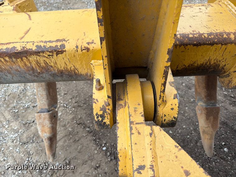 image for item FB8184 2015 Caterpillar D6T XW dozer