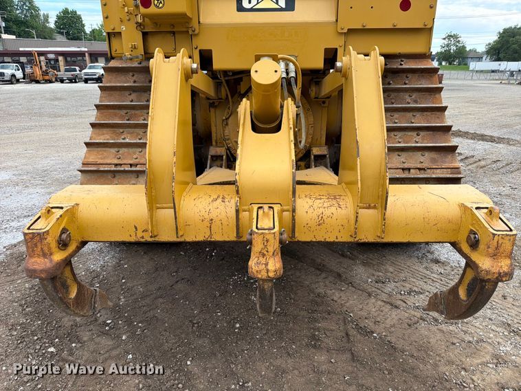 image for item FB8184 2015 Caterpillar D6T XW dozer