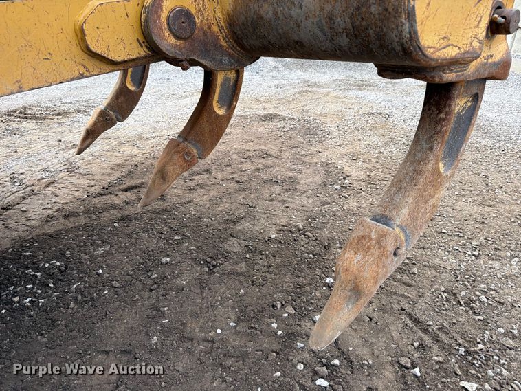 image for item FB8184 2015 Caterpillar D6T XW dozer