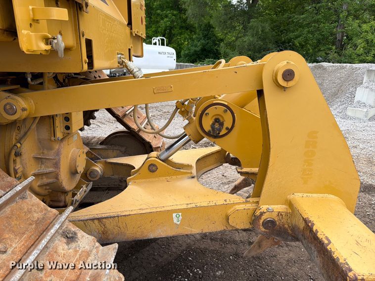 image for item FB8184 2015 Caterpillar D6T XW dozer