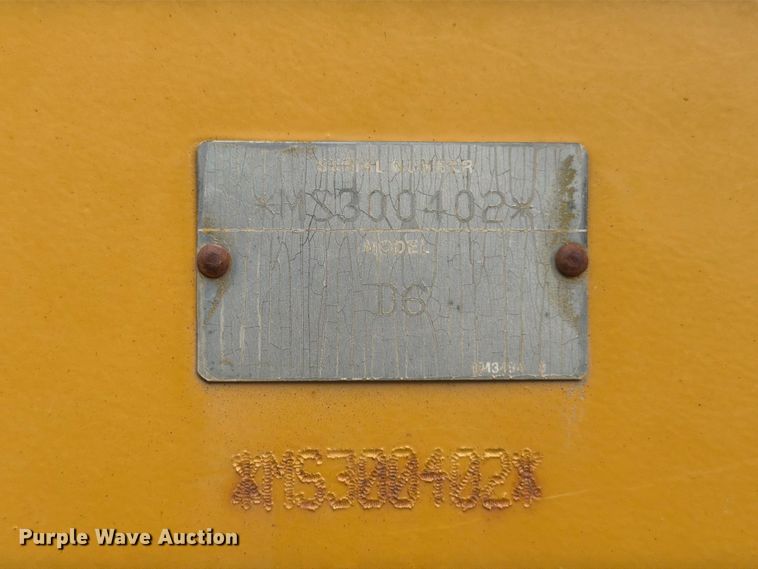 image for item FB8184 2015 Caterpillar D6T XW dozer
