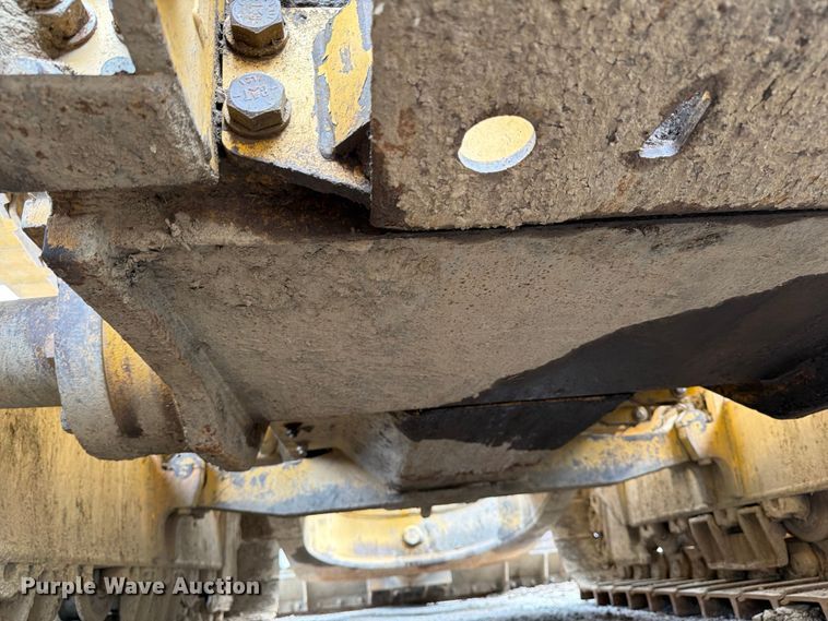 image for item FB8184 2015 Caterpillar D6T XW dozer