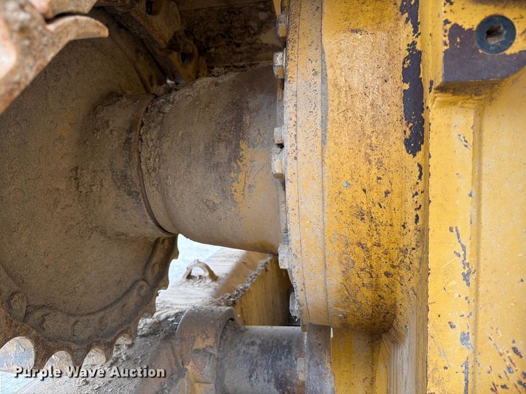 image for item FB8184 2015 Caterpillar D6T XW dozer