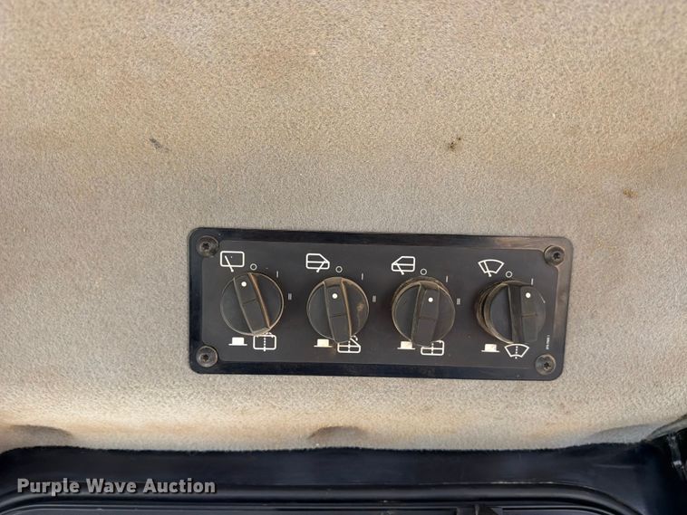 image for item FB8184 2015 Caterpillar D6T XW dozer