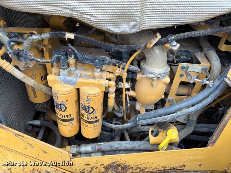 image for item FB8184 2015 Caterpillar D6T XW dozer