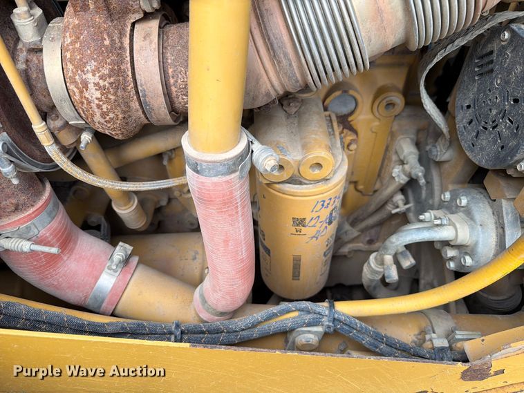 image for item FB8184 2015 Caterpillar D6T XW dozer