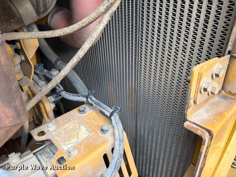 image for item FB8184 2015 Caterpillar D6T XW dozer