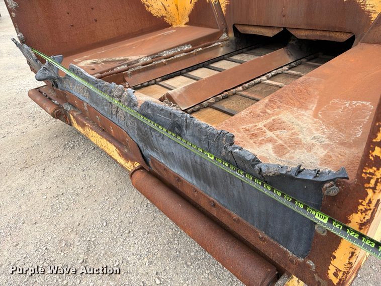 image for item FB8186 1997 Blaw-Knox PF-5510 paver