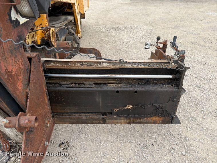 image for item FB8186 1997 Blaw-Knox PF-5510 paver