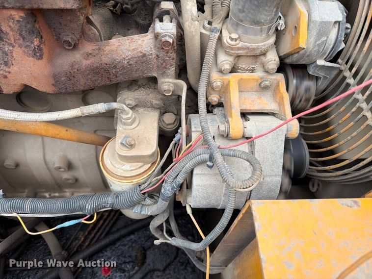 image for item FB8186 1997 Blaw-Knox PF-5510 paver