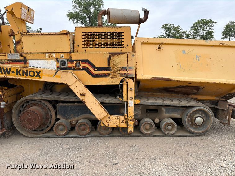 image for item FB8186 1997 Blaw-Knox PF-5510 paver