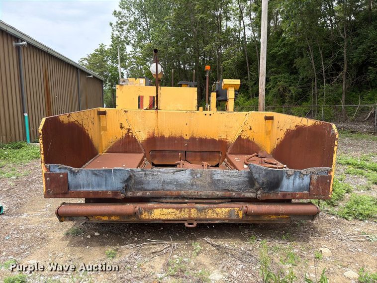 image for item FB8187 1996 Blaw-Knox PF-5510 paver
