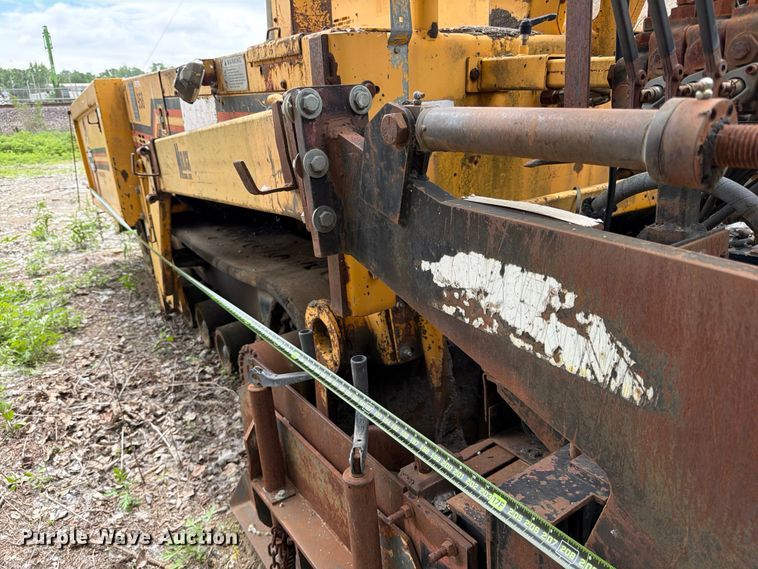 image for item FB8187 1996 Blaw-Knox PF-5510 paver