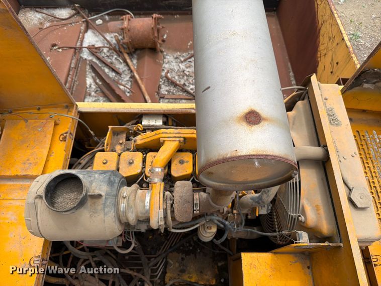 image for item FB8187 1996 Blaw-Knox PF-5510 paver