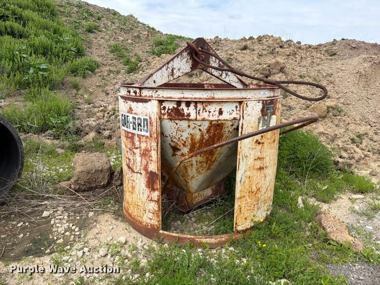 image for item FB8189 Gar-Bro 462-G concrete bucket
